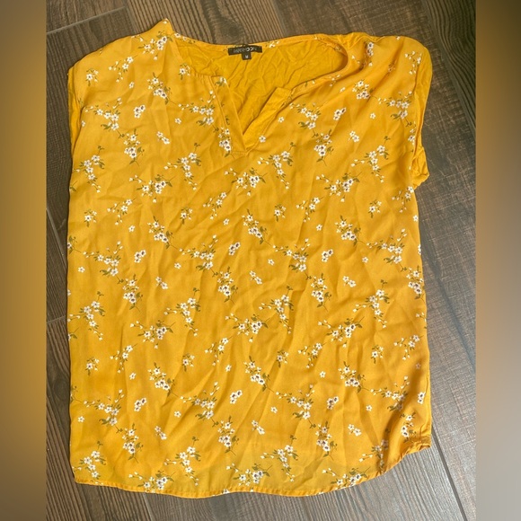 Papermoon Tops - Papermoon Floral Blouse